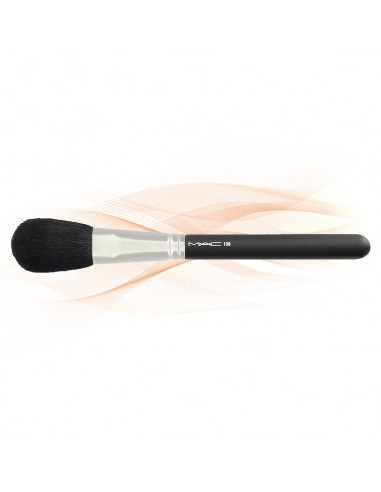 MAC 150 Large Powder Brush Fırça